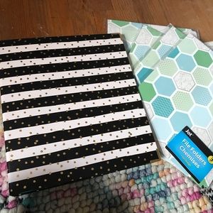 NWOT binder and folders